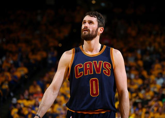 服务岗位上 服务岗位上